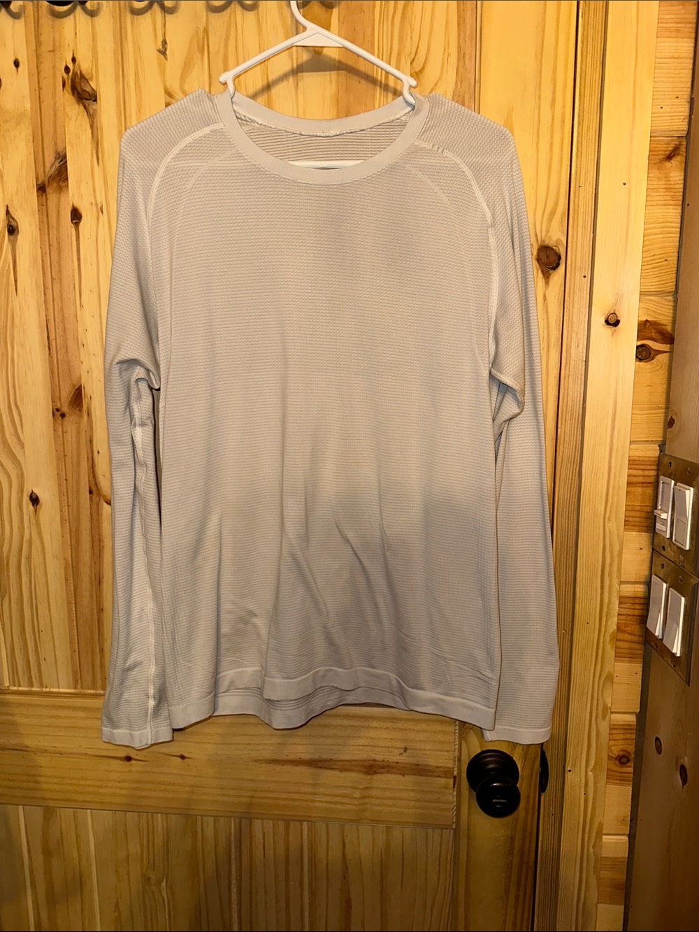 Lululemon Metal Vent Tech Long Sleeve
White / White